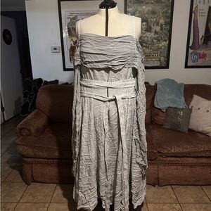 Elegant Long Sleeve Gray Dress